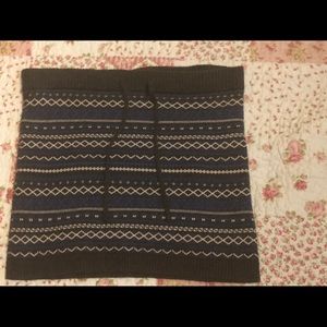 Patterned mini skirt